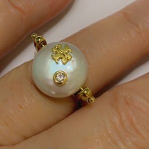 Tory Burch vintage Flat pearl charm logo Signature Ring